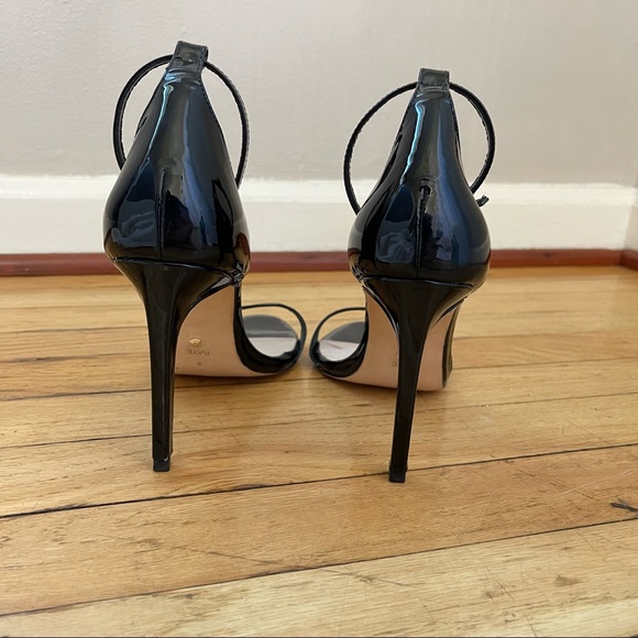 Revolve Raye Blake Heel Size 9 - Picture 5 of 8